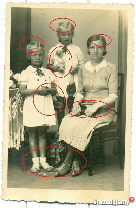 Stare zdjęcie fotografia pocztówka dzieci lalka Antykwariat śląskie Bielsko-Biała
