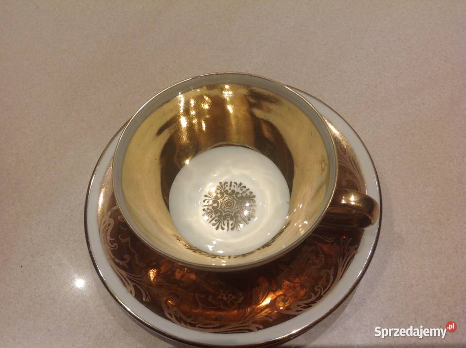 Złocona Filiżanka z Podstawkiem Porcelana