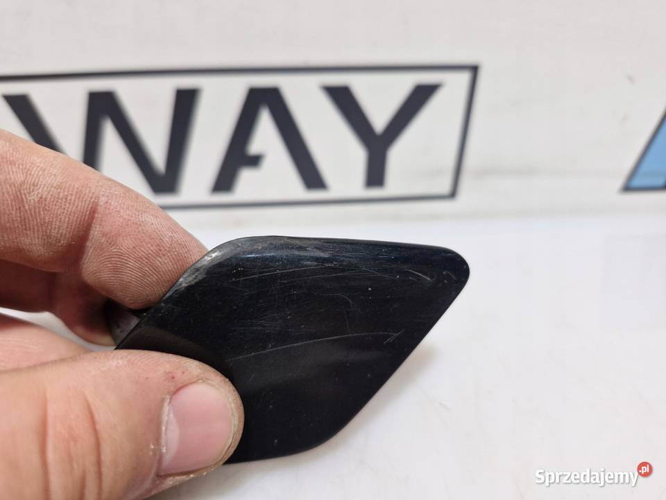 BMW F30 F31 ZAŚLEPKA SPRYSKIWACZA LEWA 8054307 osobowe sprzedam