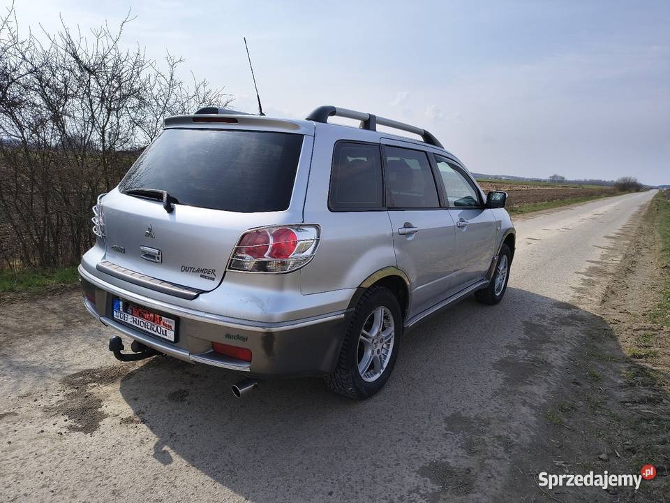 Mitsubishi Outlander 20 16v lpg 4x4 klima srebrny Mielec