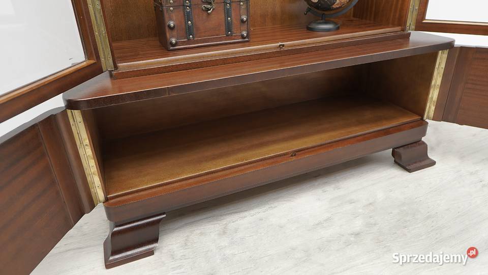 Zabytkowa witryna z lat 30tych w stylu art deco Meble Jerka