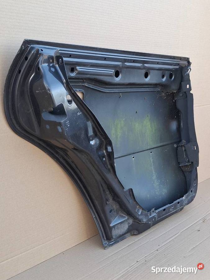 AUDI A3 8L 5D DRZWI LEWY TYŁ LEWE TYLNE Bieleń