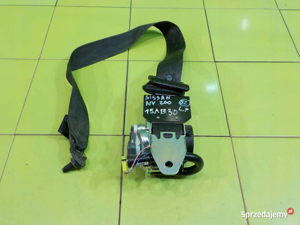 NISSAN NV200 13r VAN pas bezpieczenstwa lewy Suków