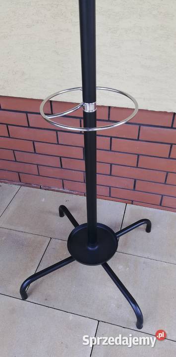Wieszak czarny metalowy wolnostojący przedpokój mazowieckie