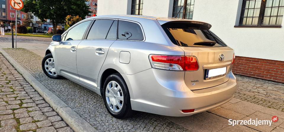 Toyota Avensis T27 18 147 Polski Salon Okazja centralny zamek Elbląg