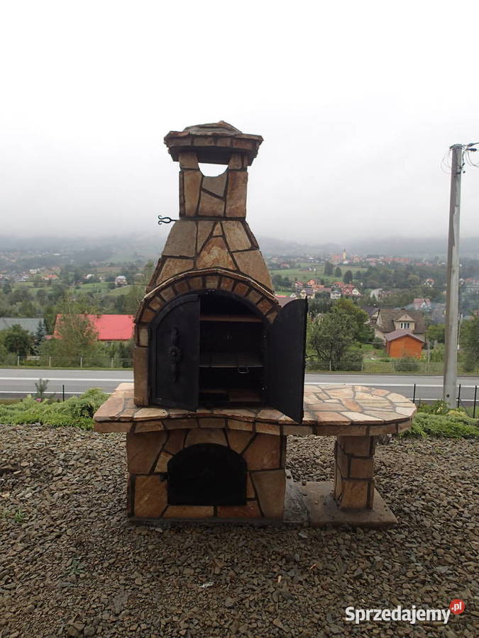 Grillowędzarnia z żółtego kamienia gnejsowego małopolskie Lubień