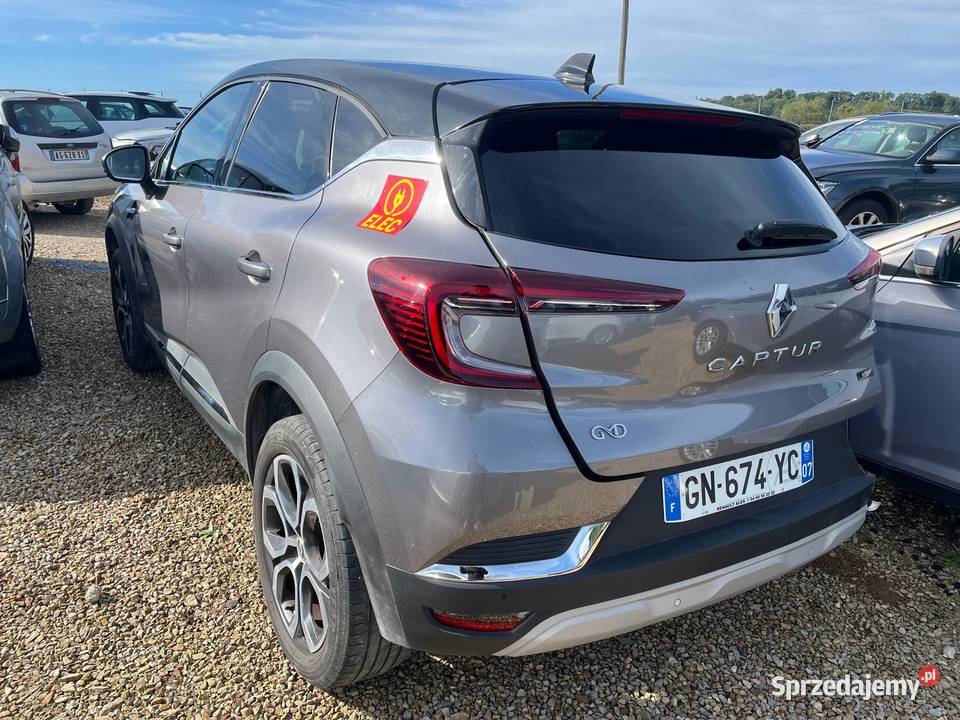 RENAULT Captur II 16 ETech SCe 145 Intens GN674 Wrocław