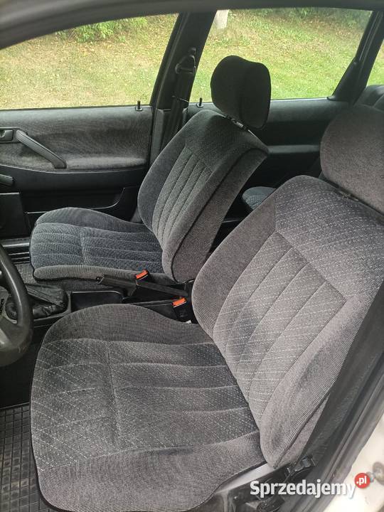 Volkswagen Passat 18 zółte tablice manualna Blizne