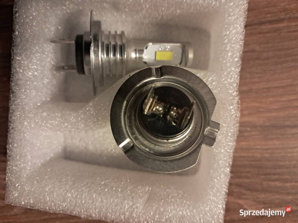 2 nowe żarówki LED H7 świętokrzyskie Sandomierz sprzedam