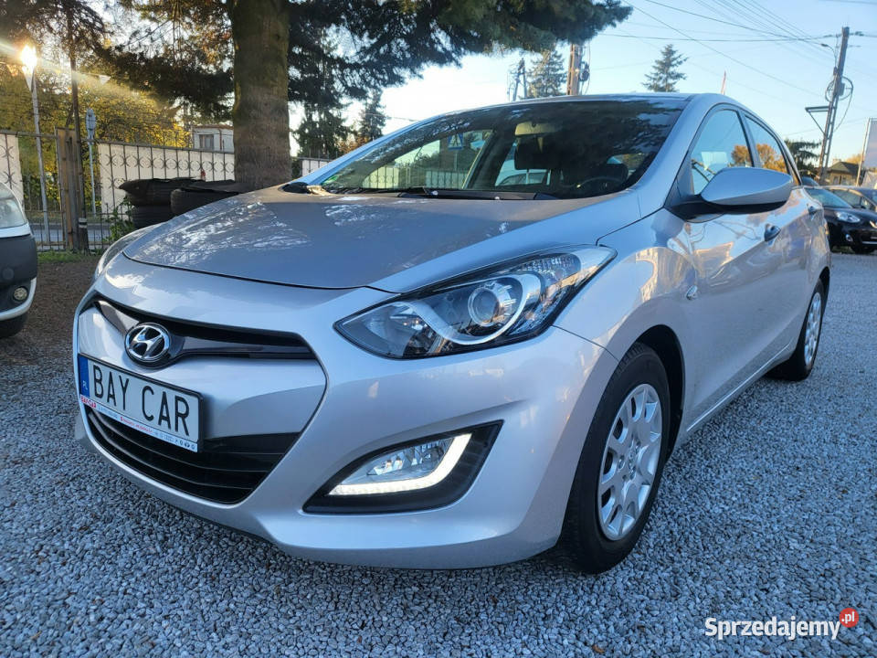 Hyundai i30 14 100 Serwis ASO TUV Org Przebieg Z Pabianice