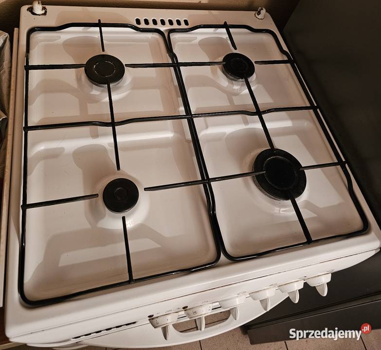 Sprzedam używaną Kuchnie Gazowoelektryczną Kuchenki i piekarniki