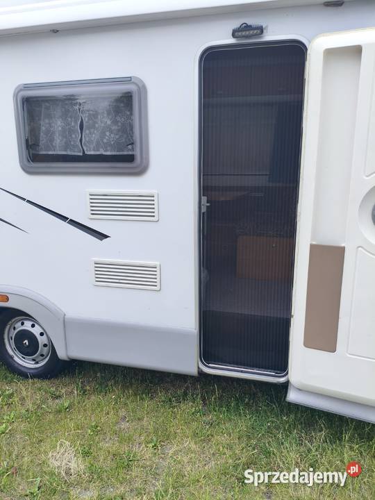 Kamper Knaus Traveller Renault Master 6 osób Rok produkcji 2006 wielkopolskie Gniezno