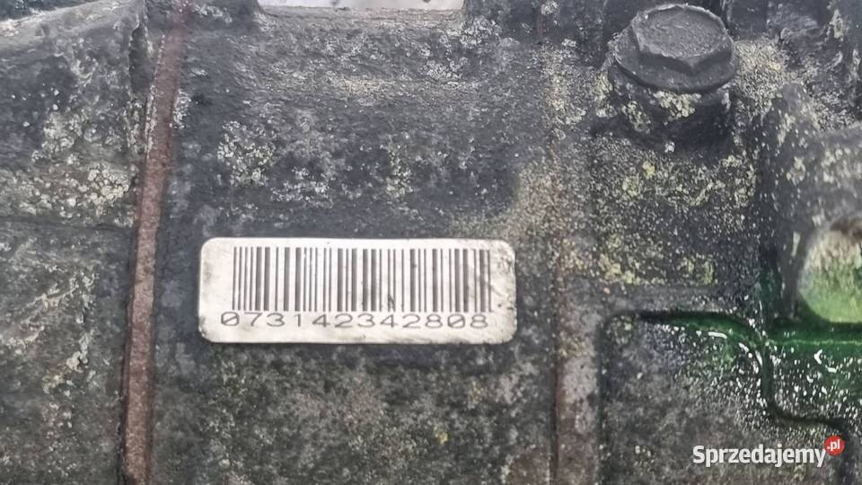 SPRĘŻARKA KLIMATYZACJI OPEL MOVANO III Lipno