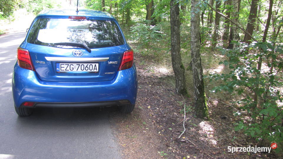 Toyota Yaris hybryda 15 Milanówek