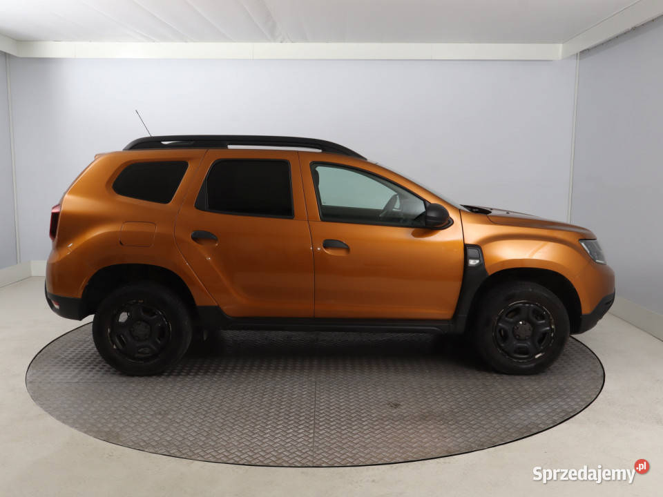 Dacia Duster 10 TCe pomarańczowy