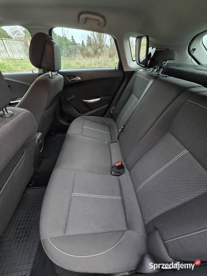 Opel Astra J 2021 14 Benz Hatchback aluminiowe felgi