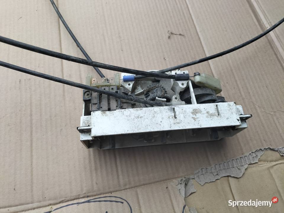 AUDI 80B4 80 B4 PANEL NAWIEWU LINKI NAGRZEWNICY Kamień-Kolonia