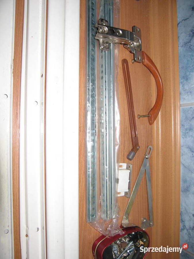 Różne akcesoria meblarski sprzedam