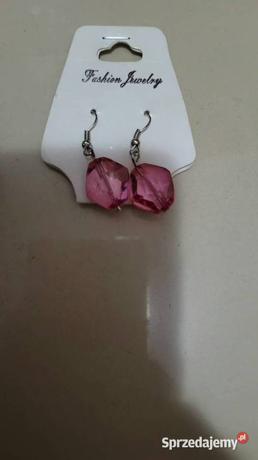 Kolczyki różowe wiszące