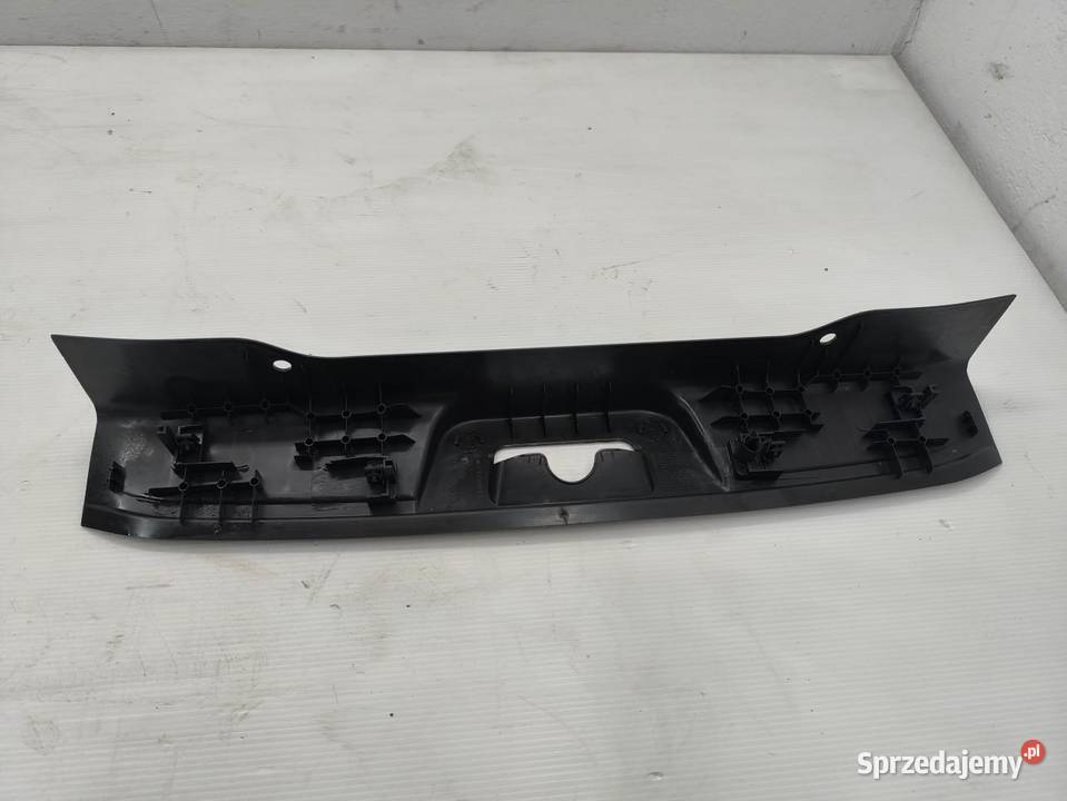 OSŁONA PASA TYŁ FORD FIESTA MK7 LIFT 10 osobowe Osłony i zaślepki
