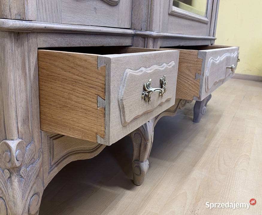 Szafa dębowa kremowa 3drzwiowa odnowiona z 1928r Poznań