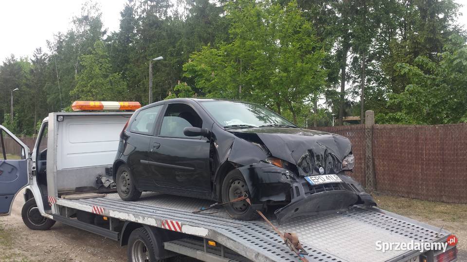 POMOC DROGOWA SIERADZ S8 AUTOHOLOWANIE S8 LAWETA łódzkie