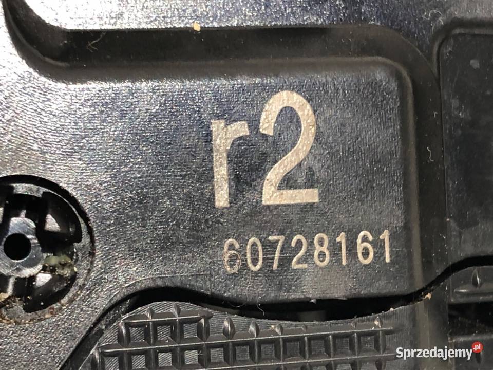 ZAMEK DRZWI LEWY TYŁ TOYOTA CHR Crossover