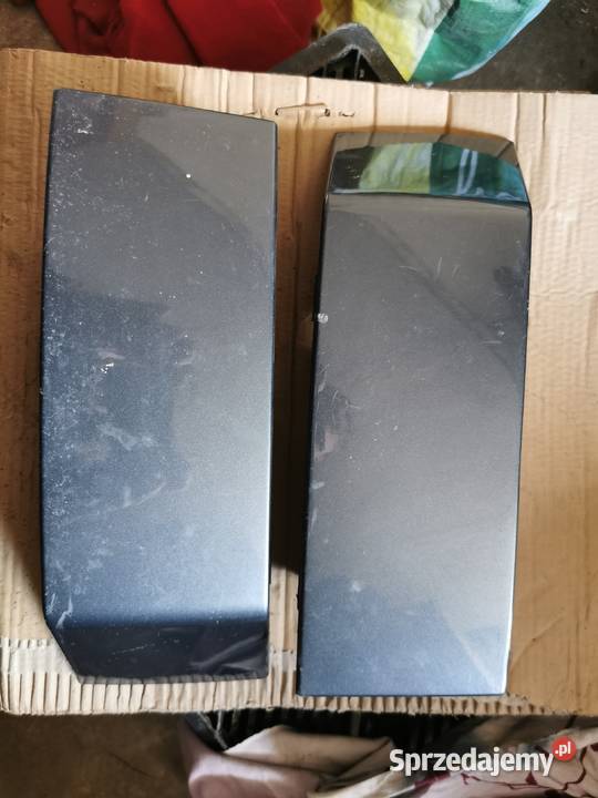 nakladki pod lampe volvo xc90 tył prawa lewa sprzedam