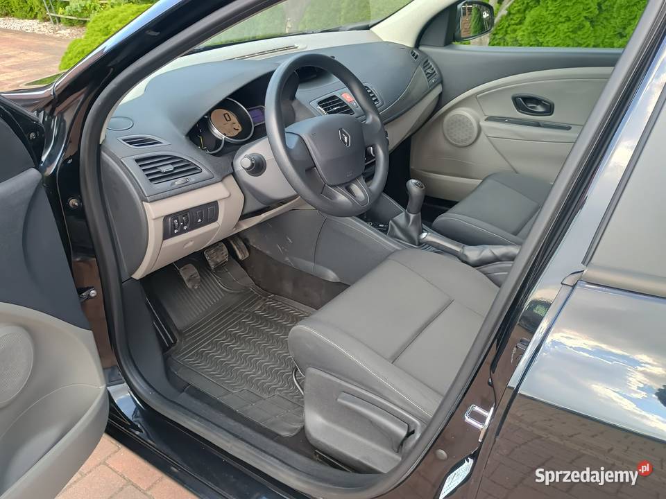 Renault Megane III 16i 100 2011r 5drzwi KLIMA Hatchback wielkopolskie Witkowo sprzedam