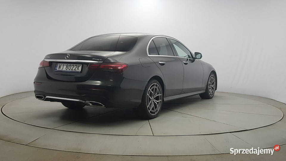 Mercedes E 220 d 4Matic AMG Z salonu polskiego Z 4/5