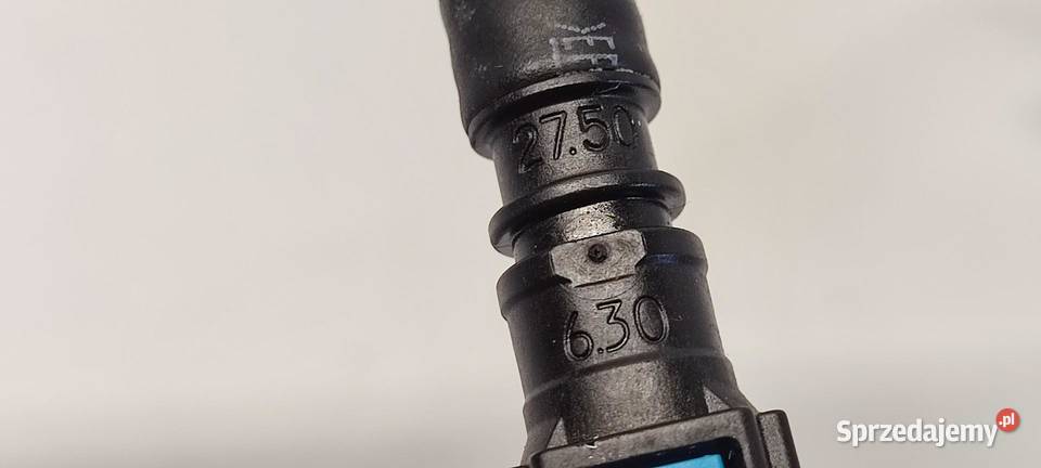 MAZDA 2 TOYOTA YARIS IV PRZEWÓD PALIWA 15 HYBRID