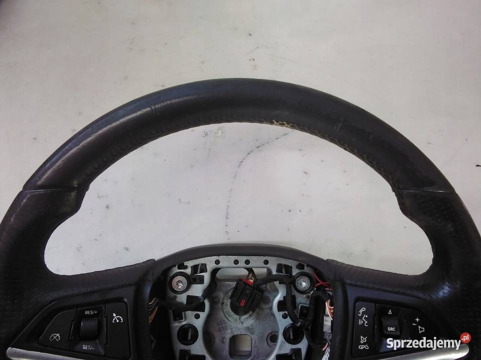 6752OPEL INSIGNIA KIEROWNICA MULTIFUNKCJA