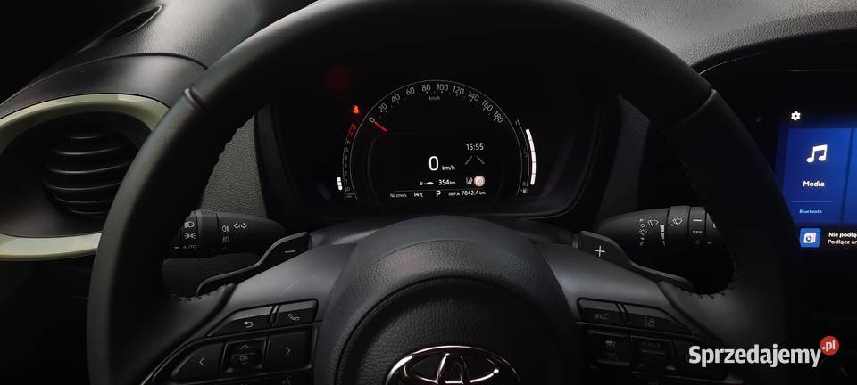 Toyota Aygo X 10 VVTi Executive CVT 7tkm GRTeam Jaśkowice