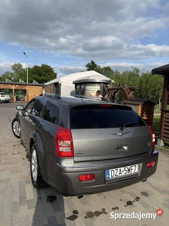 Chrysler 300c 30crd 2008r modelowo światła przeciwmgielne