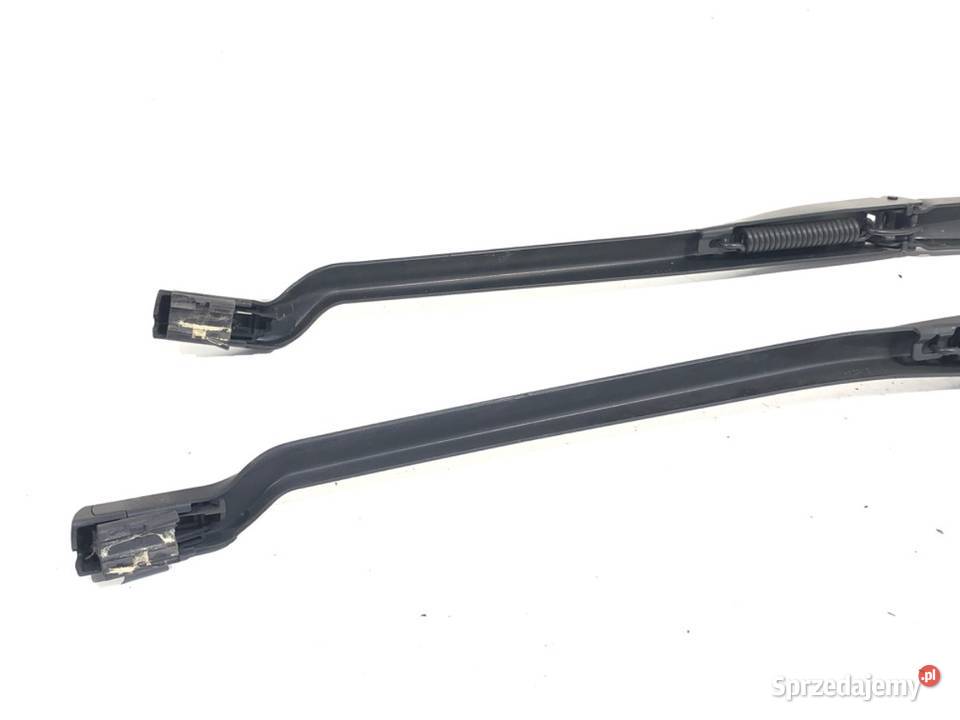 RAMIĘ WYCIERACZKI KOMPLET PRZÓD BMW G30