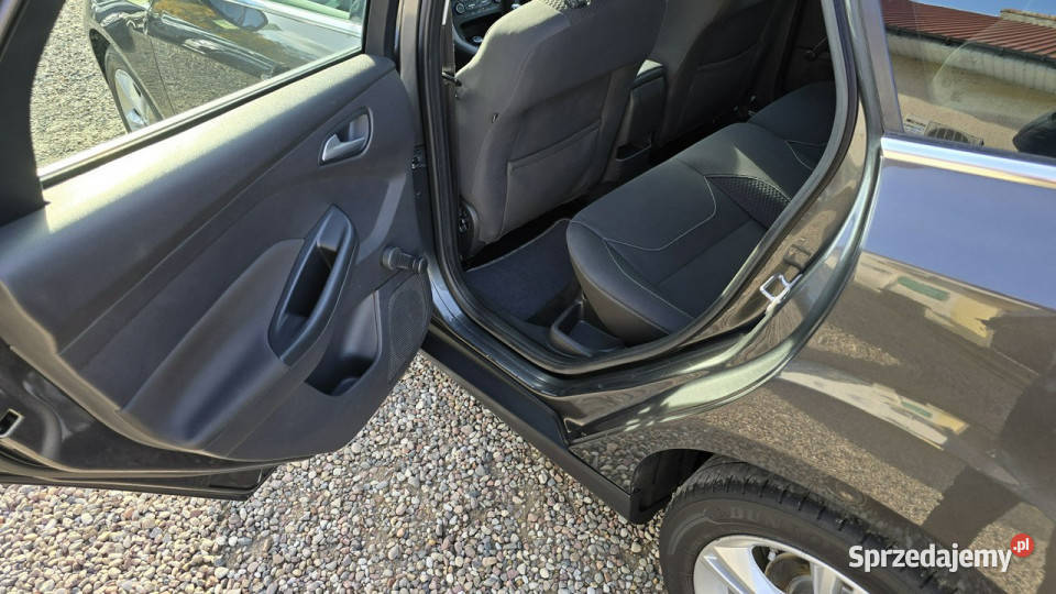 Ford Focus LED serwisowany Mk3 20102018 Zieleniewo