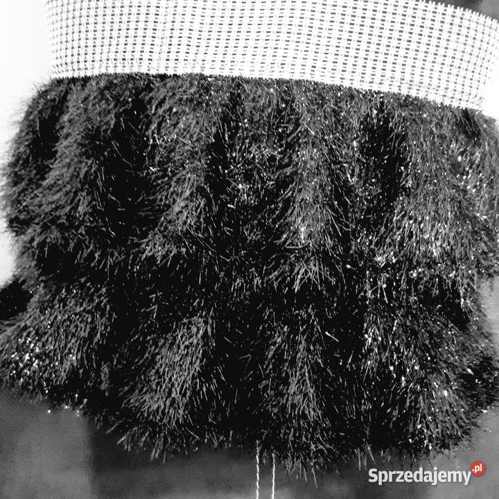 Poszewki glamour z falbankami