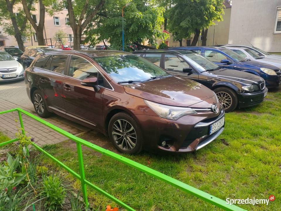 Toyota Avensis D4D biznes pakiet Skierniewice