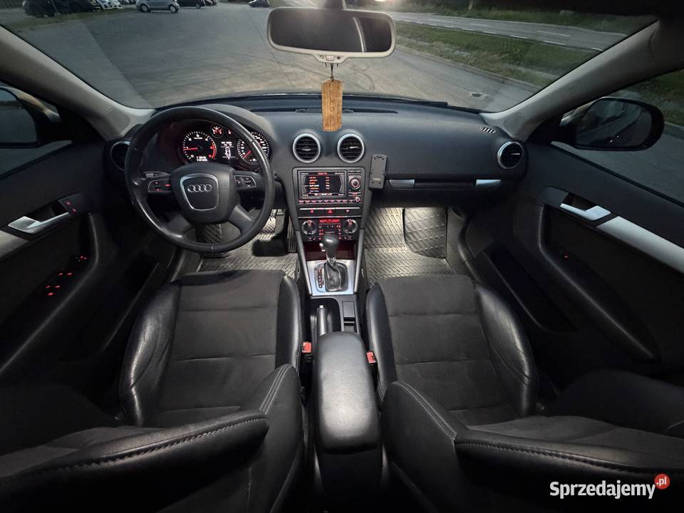 AUDI A3 8P Sportback 2009r 20 TDI 140 Automat 140KM A3