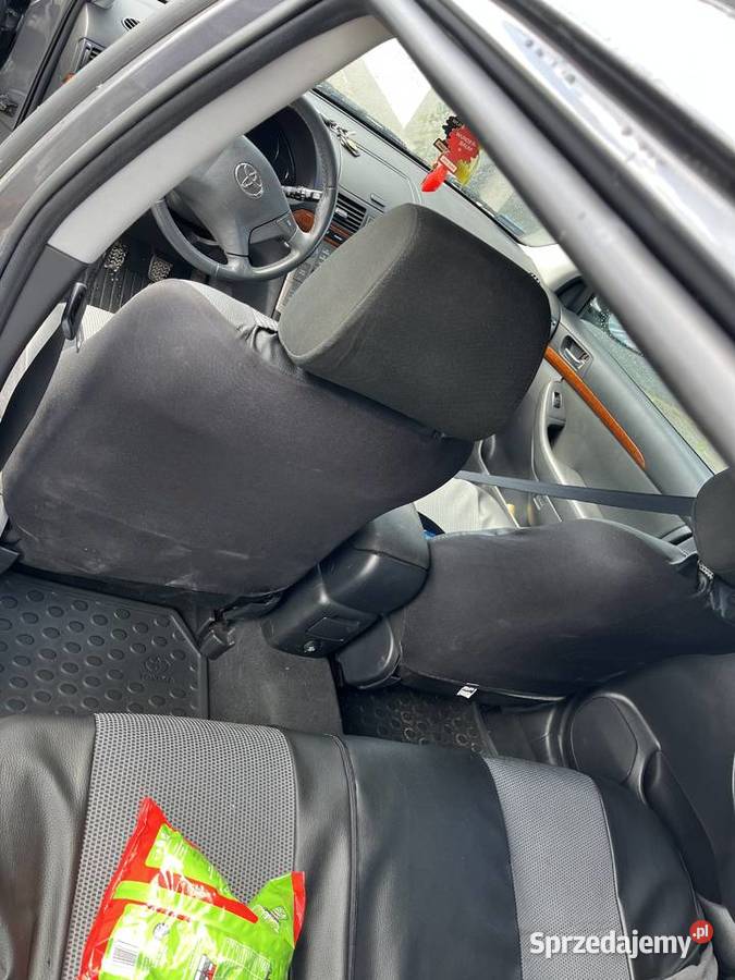 Toyota Avensis 20d Majaczewice