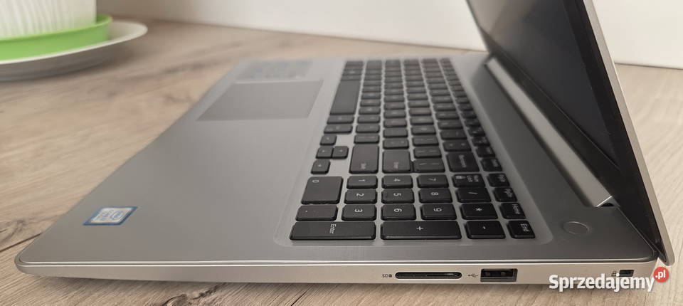 Laptop DELL Inspiron 5570156Core i78GB RAMSSD Białystok