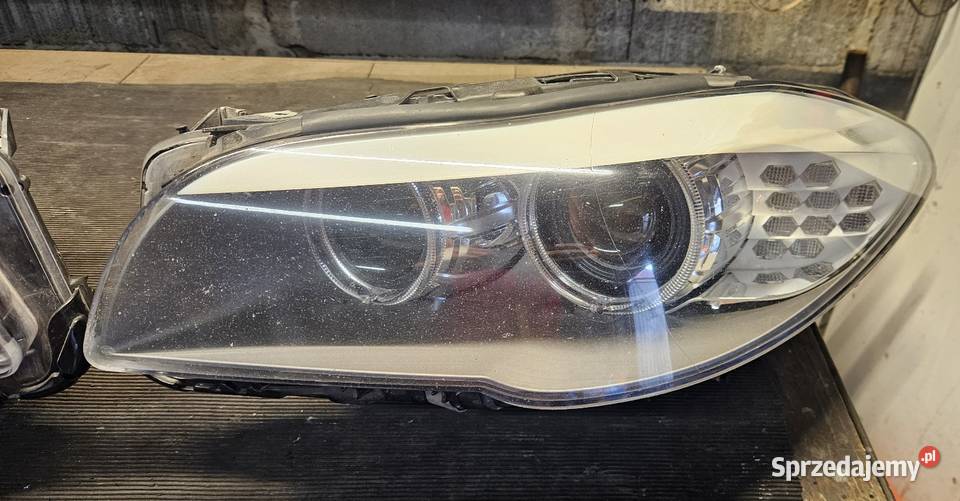 Bmw F10F11 lampy przód Led Xenon