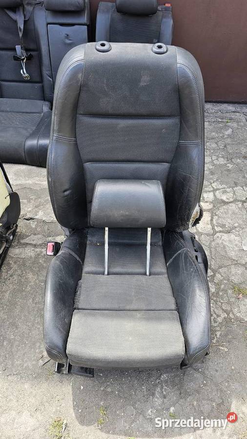 Komplet foteli do Audi A4 B6 śląskie Sosnowiec