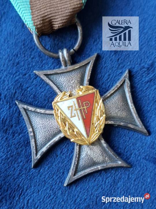 Krzyż Zasługi ZHP dokument pudełko biogram Wejherowo