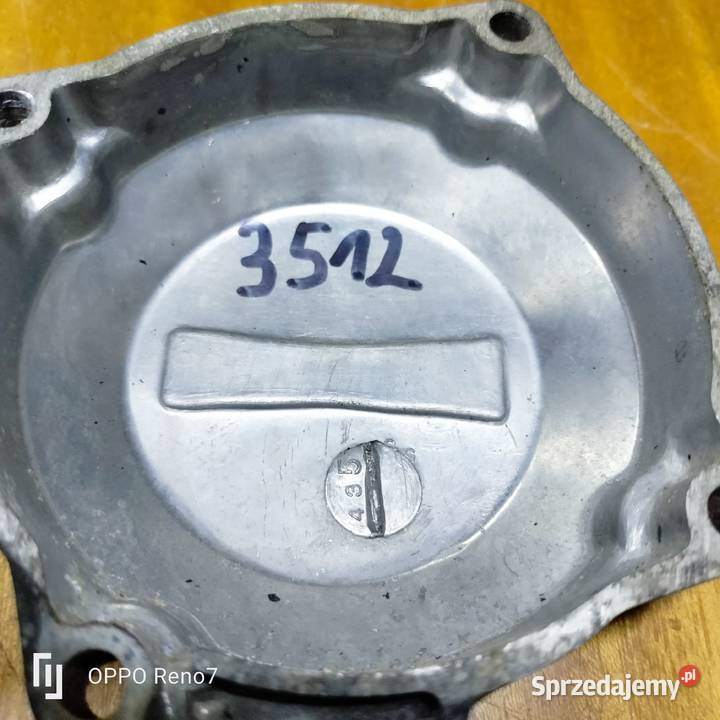 Suzuki GS 550 l pokrywa Łubno