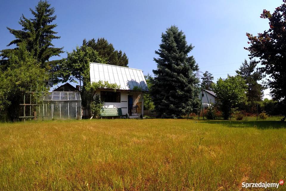 Działka rekreacyjna w Klukowiedomek murowany