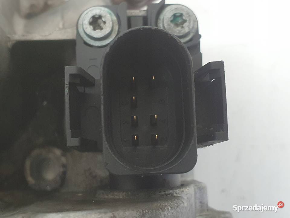 PRZEPUSTNICA VW Golf IV 14 16V 408 237 130 Chełm