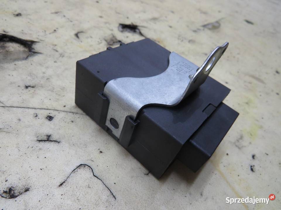 MODUŁ WYCIERACZEK AVENSIS T27 T29 20D 8594005060