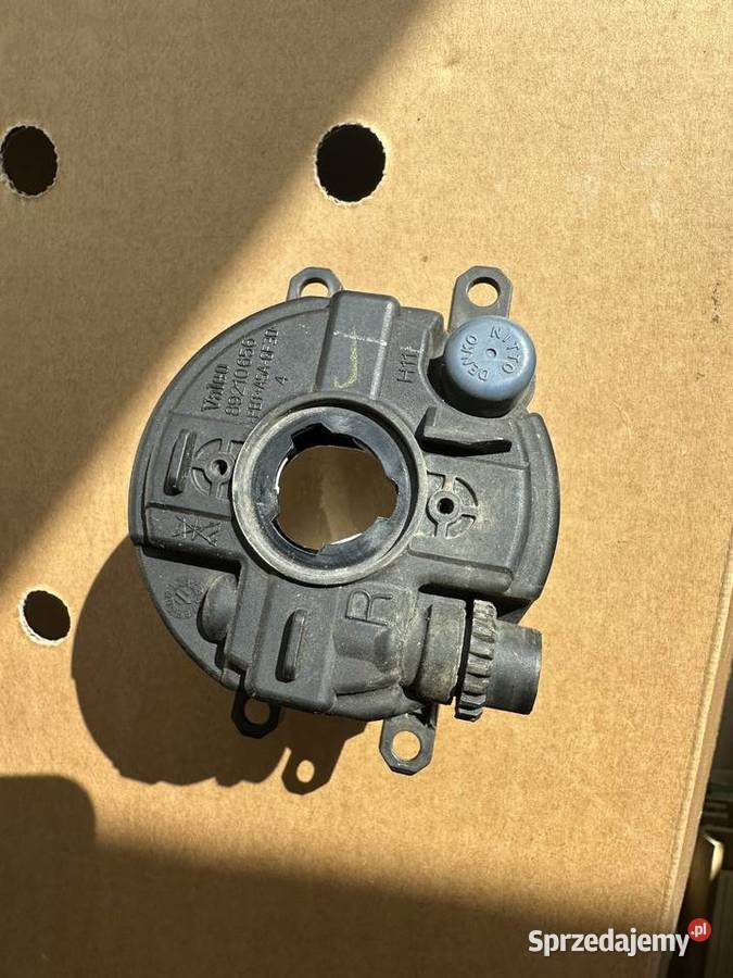 Toyota 812100D042 Prawa lampa przeciwmgielna Białystok