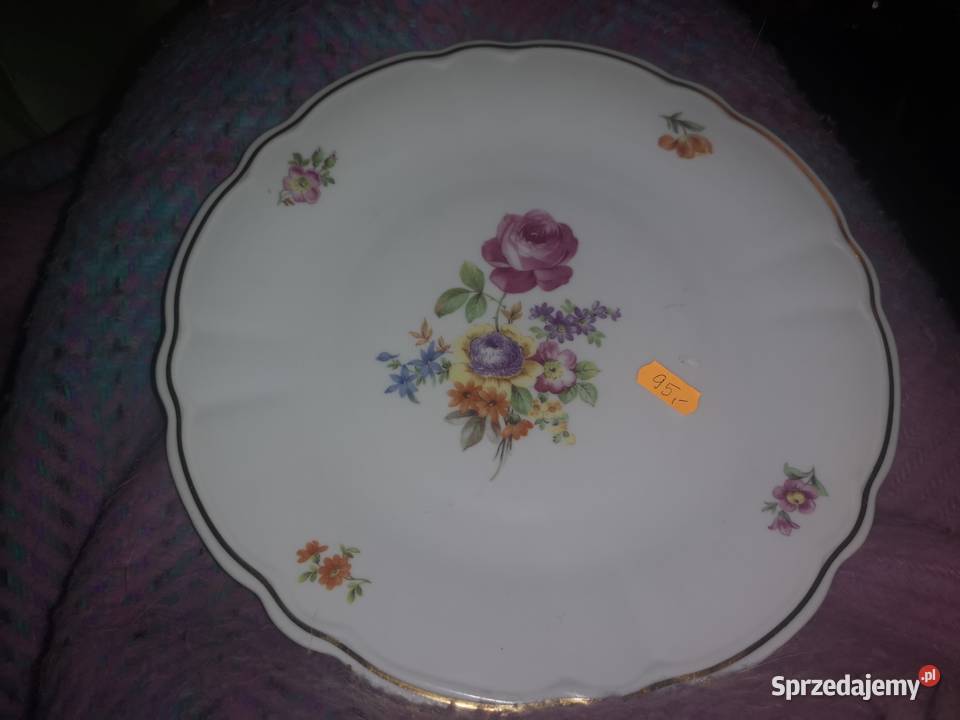 Patera sygnowana z różą